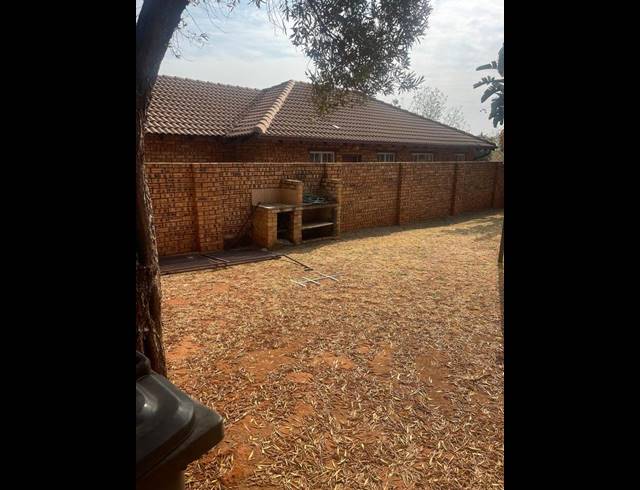 3 BEDROOM HOUSE FOR SALE IN AMANDASIG